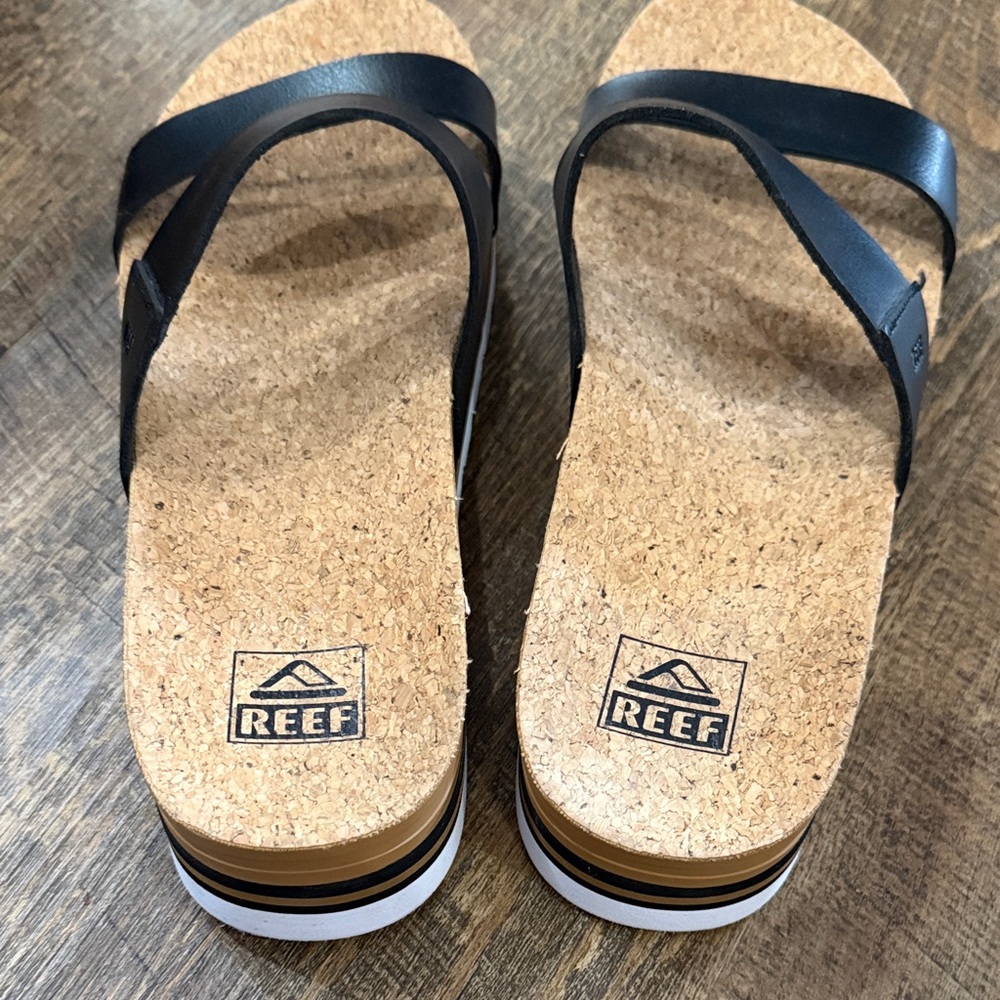 Black Reef Ladies Cushion Vista Hi Sandal (Size 11) - Picture 9 of 10